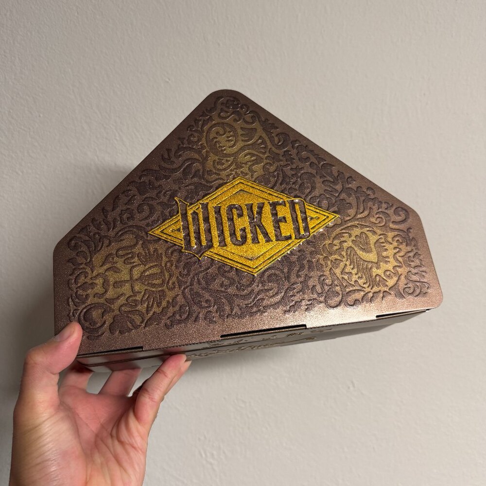 AMC Wicked For Good Grimmerie Popcorn Tin Spellbook New